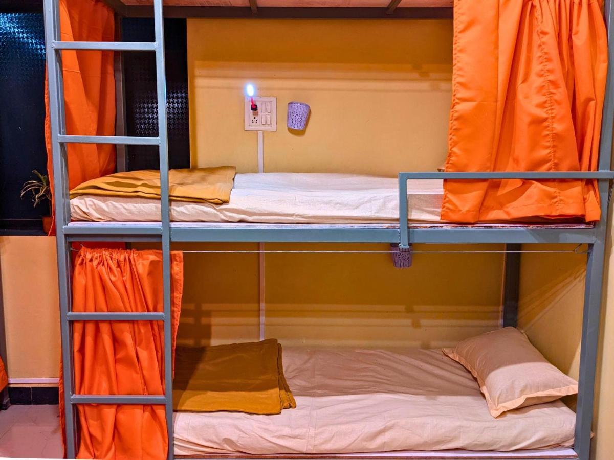 Awaara Backpackers Hostel, Alībāg Eksteriør bilde