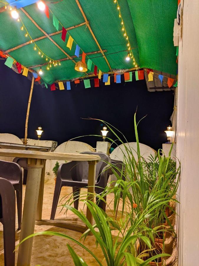 Awaara Backpackers Hostel, Alībāg Eksteriør bilde